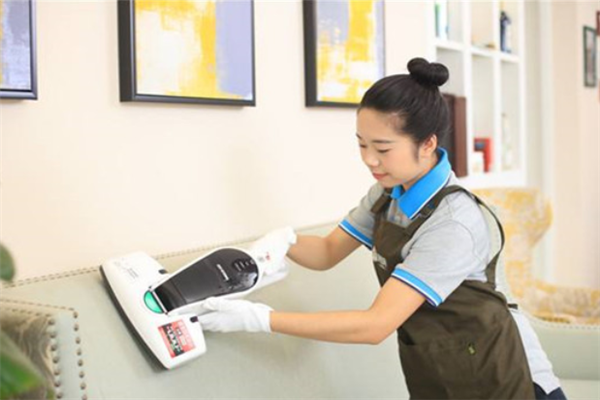 萬家家政加盟一年能賺多少？深度解析加盟盈利前景